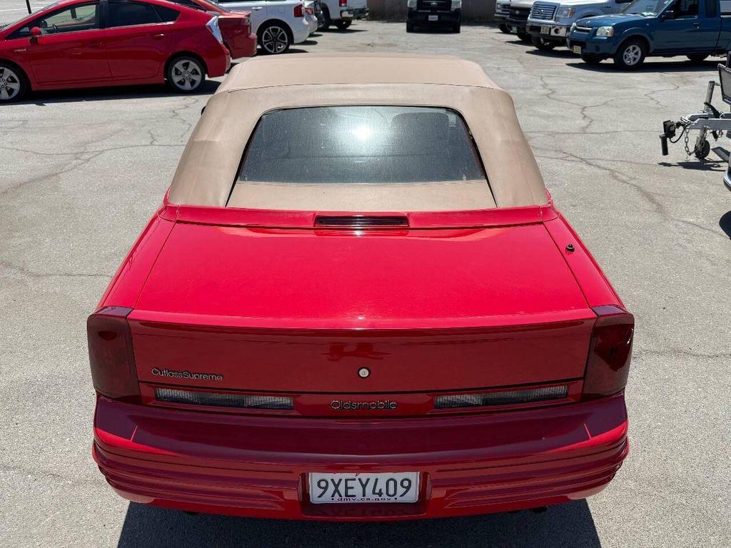 used 1995 Oldsmobile Cutlass Supreme car, priced at $12,500