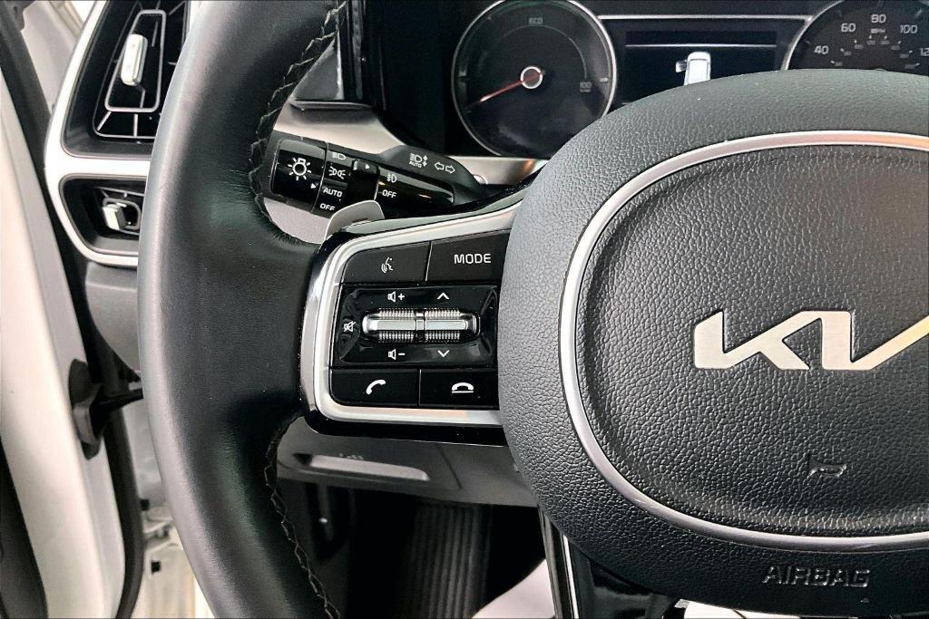 used 2023 Kia Sorento Hybrid car, priced at $24,843