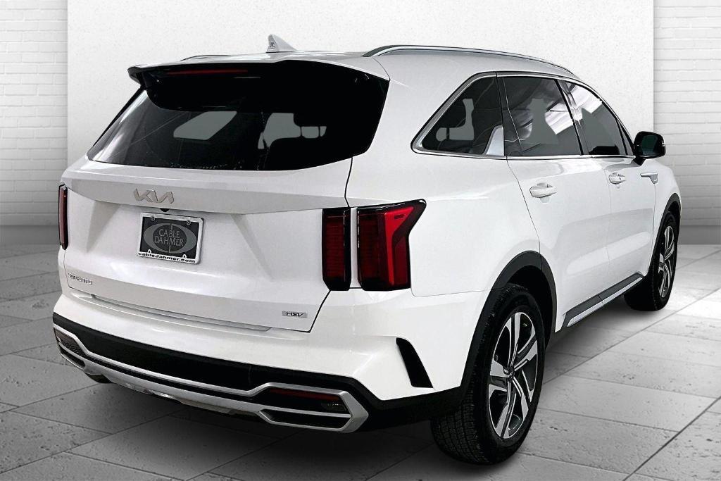 used 2023 Kia Sorento Hybrid car, priced at $24,843