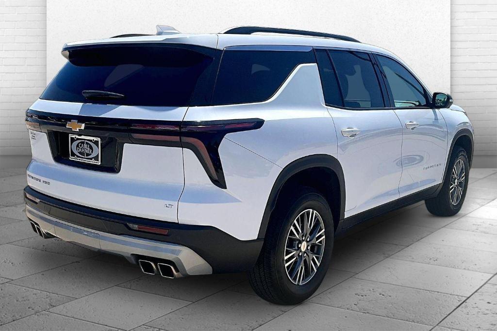 used 2024 Chevrolet Traverse car, priced at $31,888