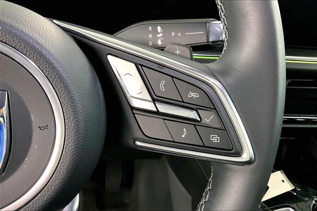 used 2025 Buick Envision car, priced at $22,800