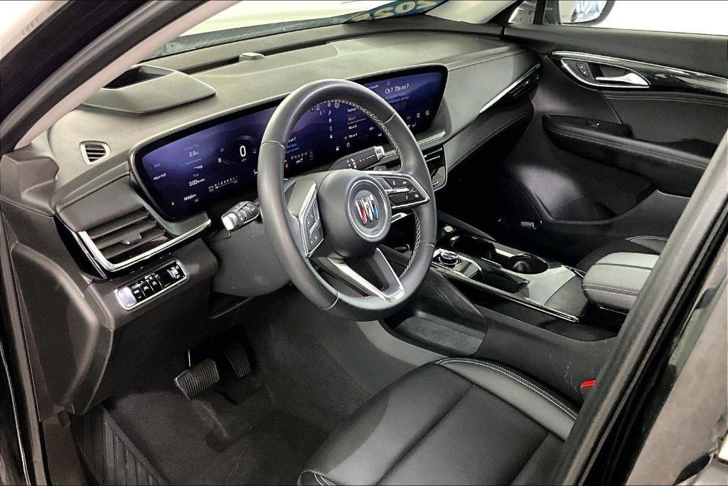 used 2025 Buick Envision car, priced at $22,800