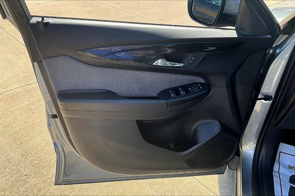 used 2025 Chevrolet TrailBlazer car, priced at $23,958