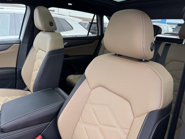 new 2026 Volkswagen Atlas Cross Sport car, priced at $43,334