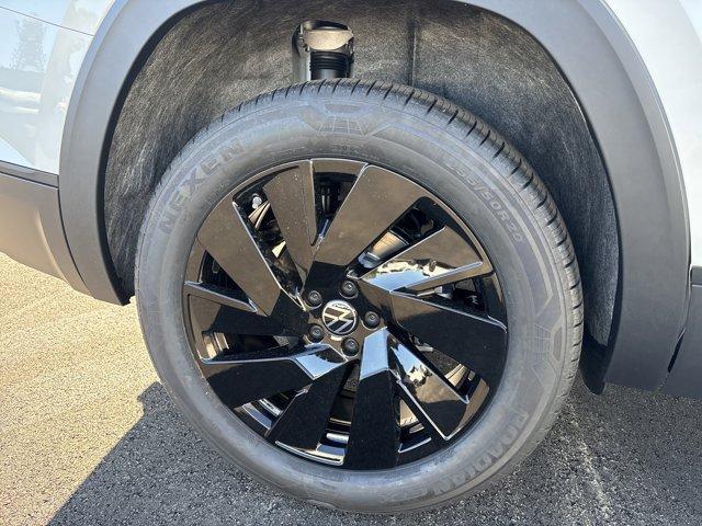 new 2026 Volkswagen Atlas car, priced at $45,422