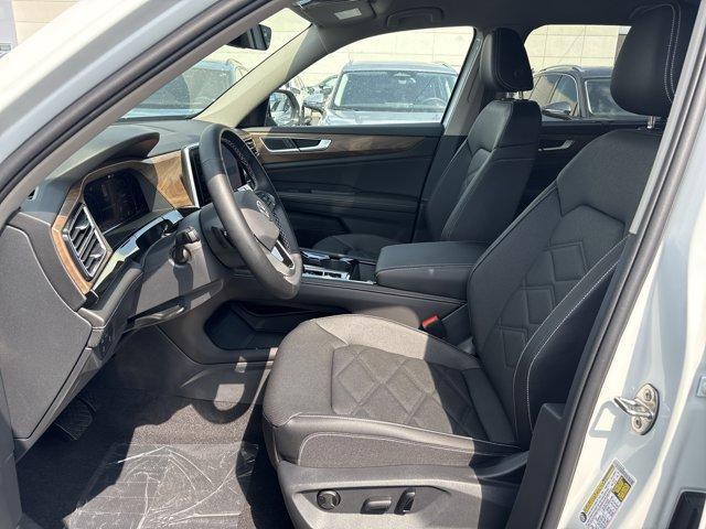 new 2026 Volkswagen Atlas car, priced at $43,998