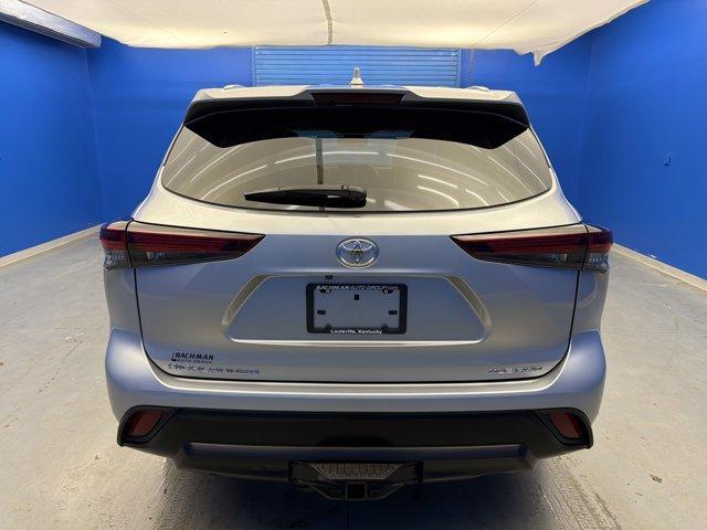 used 2024 Toyota Highlander car, priced at $39,398
