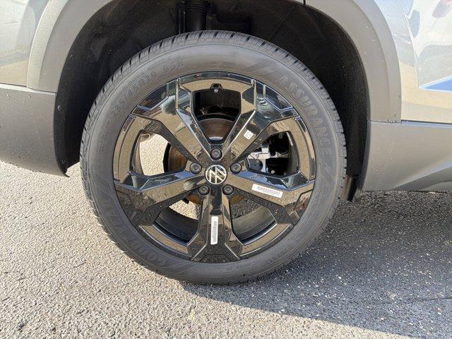 new 2026 Volkswagen Taos car, priced at $36,636