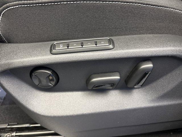 new 2026 Volkswagen Atlas car, priced at $47,998