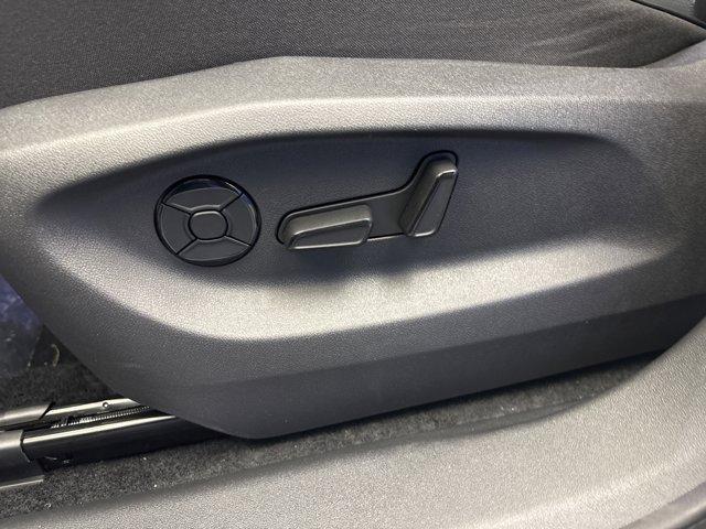 new 2026 Volkswagen Tiguan car, priced at $33,498