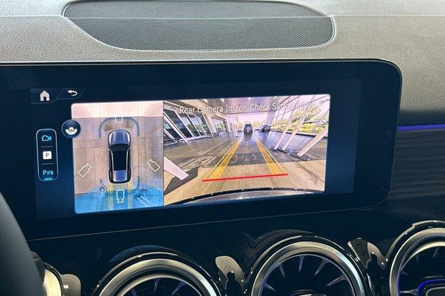 new 2025 Mercedes-Benz GLB 250 car, priced at $50,770