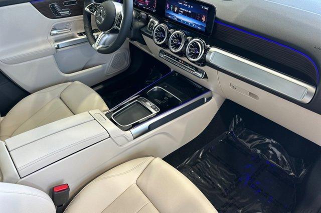 new 2025 Mercedes-Benz GLB 250 car, priced at $50,770