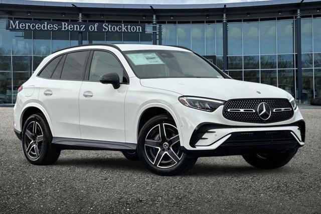 new 2026 Mercedes-Benz GLC 300 car, priced at $59,085