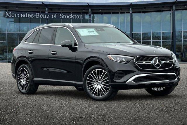 new 2026 Mercedes-Benz GLC 300 car, priced at $59,205