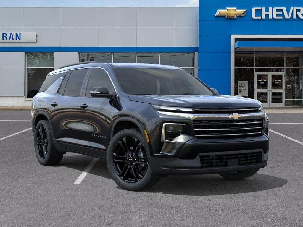 new 2026 Chevrolet Traverse car, priced at $48,870