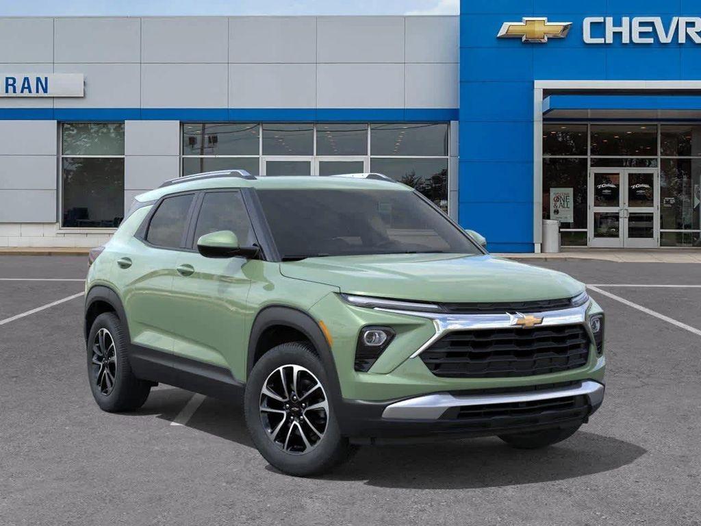 new 2026 Chevrolet TrailBlazer car, priced at $32,315