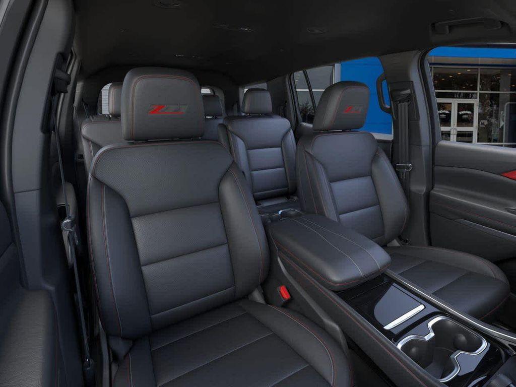 new 2026 Chevrolet Traverse car, priced at $53,854