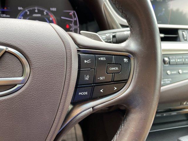 used 2020 Lexus ES 300h car, priced at $32,939