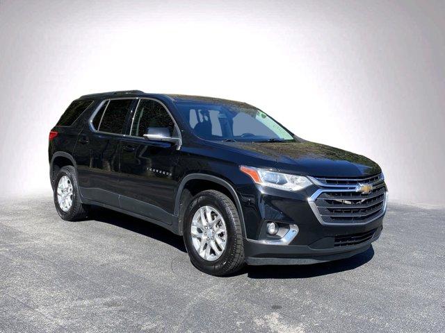 used 2021 Chevrolet Traverse car, priced at $18,867