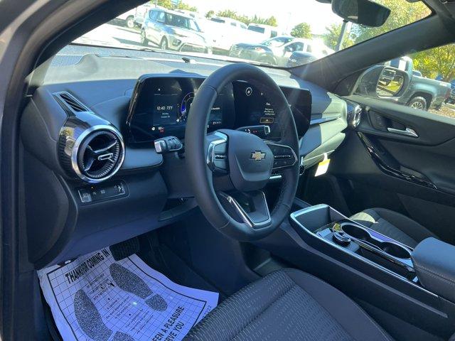 new 2026 Chevrolet Equinox car, priced at $27,440