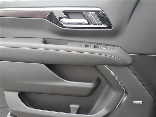 new 2026 Chevrolet Suburban car, priced at $83,983