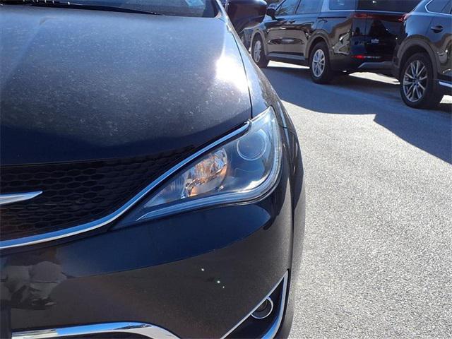 used 2019 Chrysler Pacifica car, priced at $14,000