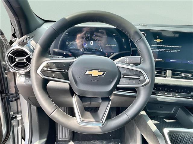 new 2026 Chevrolet Equinox car, priced at $27,894