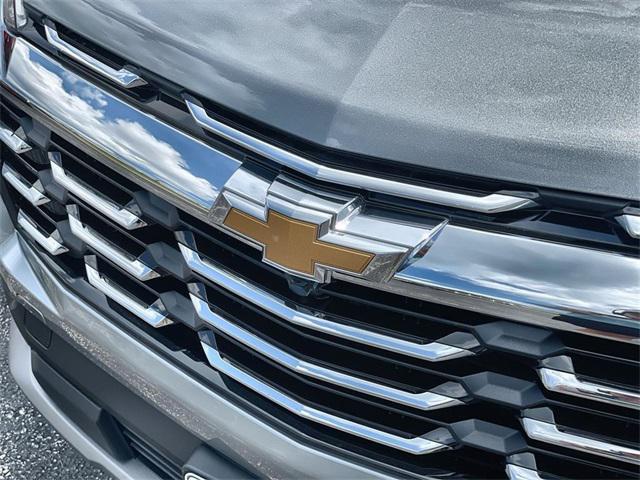 new 2026 Chevrolet Equinox car, priced at $27,894