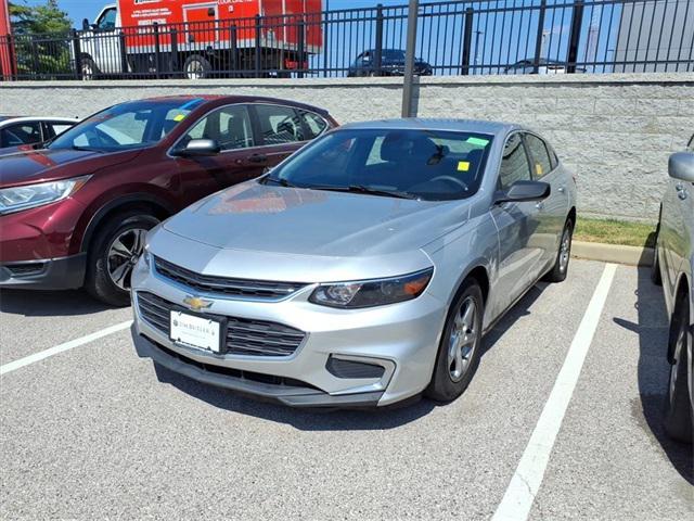 used 2018 Chevrolet Malibu car, priced at $10,000