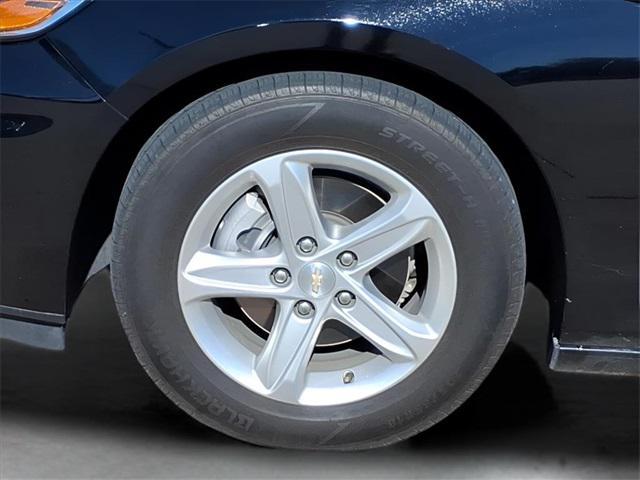 used 2024 Chevrolet Malibu car, priced at $19,115