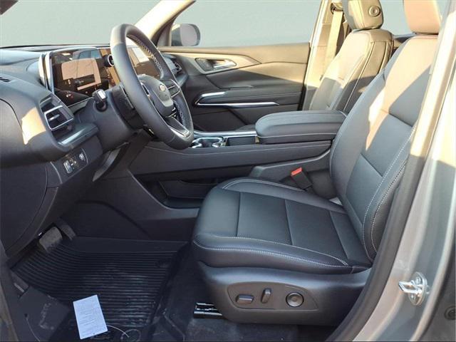 new 2026 Chevrolet Traverse car, priced at $43,211