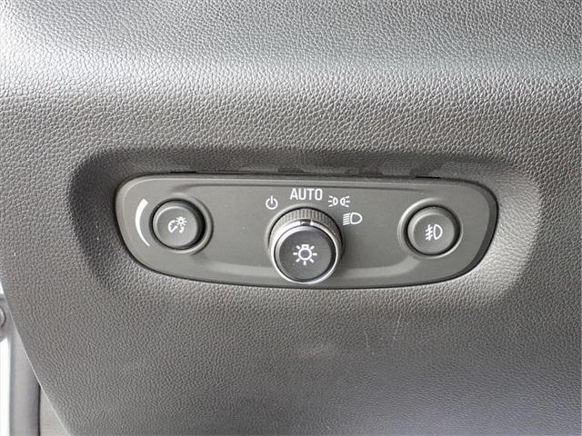 used 2019 Chevrolet Traverse car, priced at $24,219