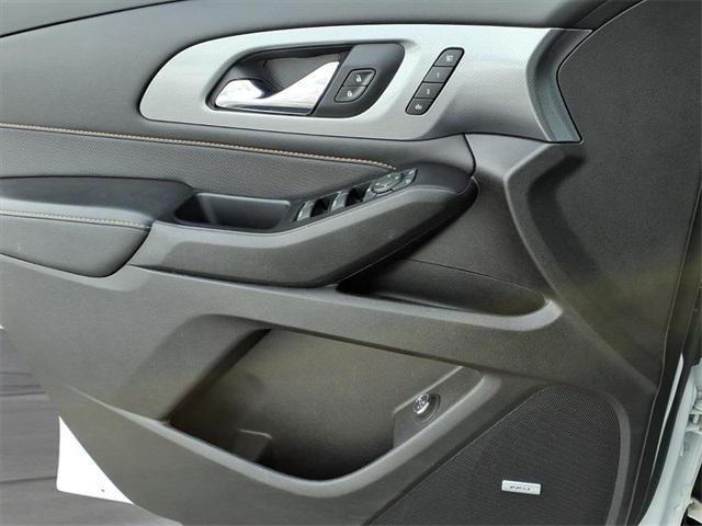 used 2019 Chevrolet Traverse car, priced at $24,219