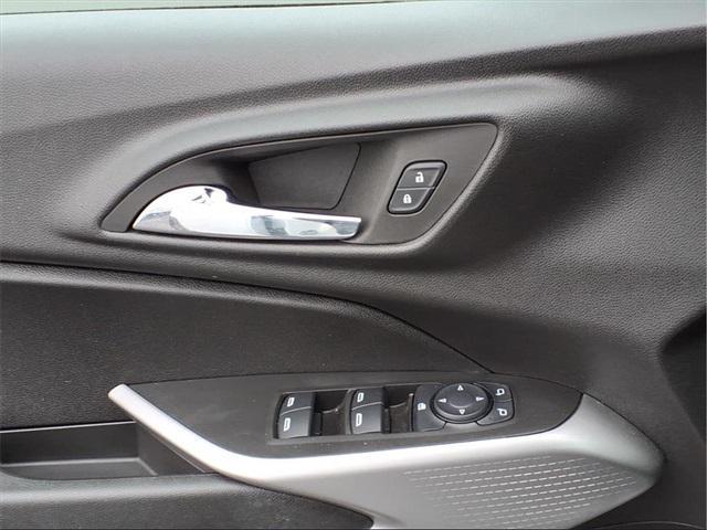 used 2024 Chevrolet Trax car, priced at $22,962