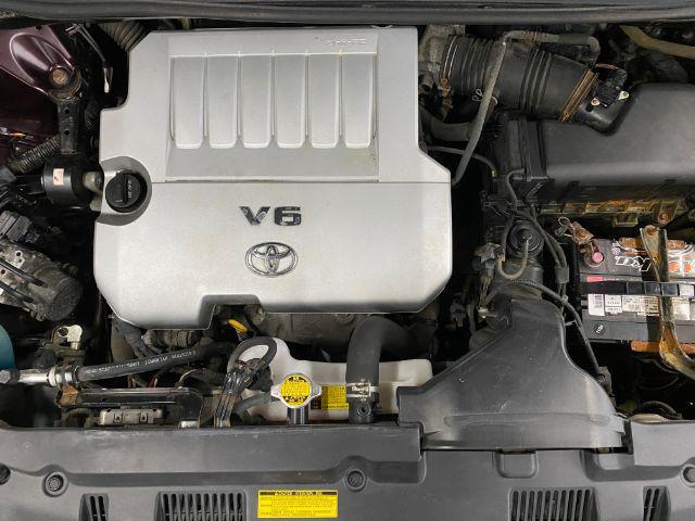 used 2012 Toyota Highlander car, priced at $13,997