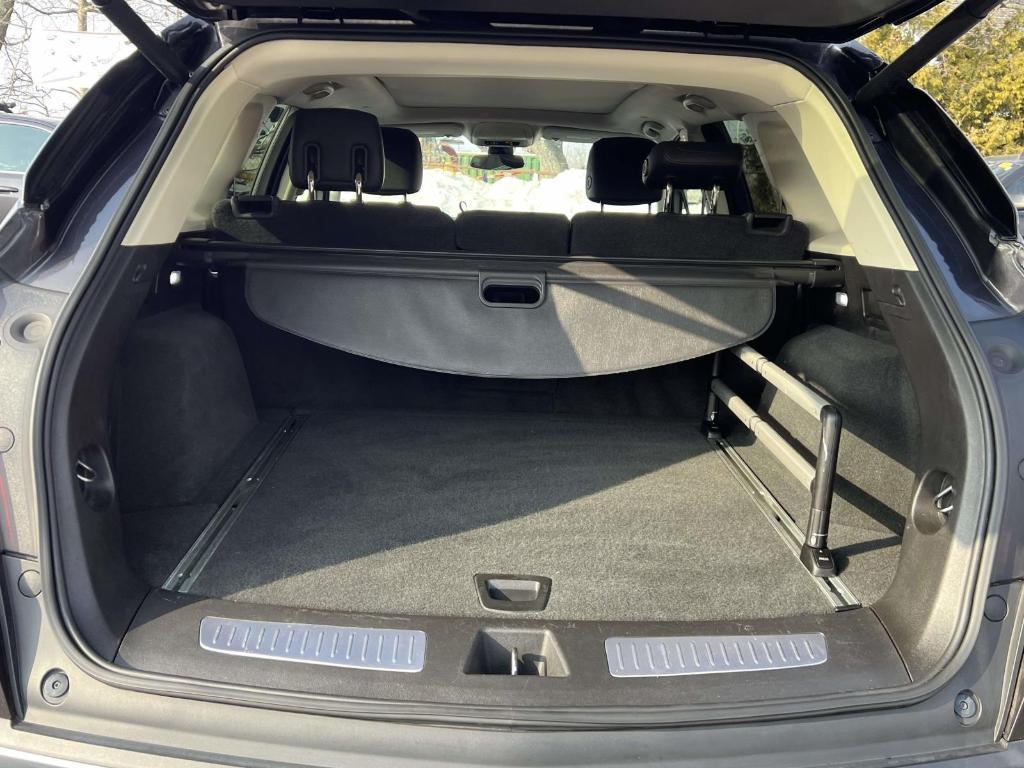 used 2019 Cadillac XT5 car, priced at $19,905