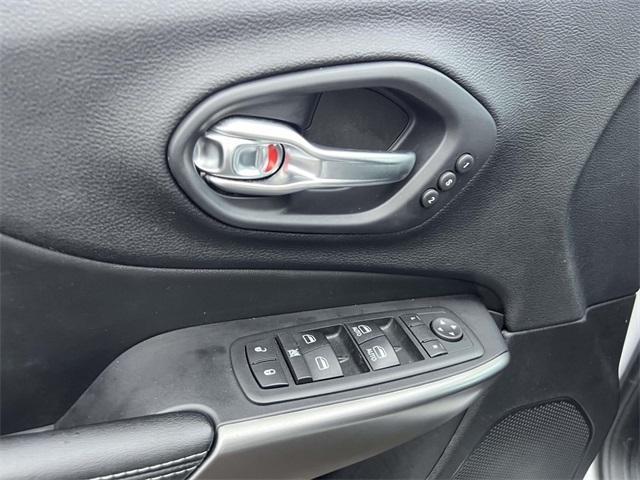 used 2020 Jeep Cherokee car, priced at $18,500