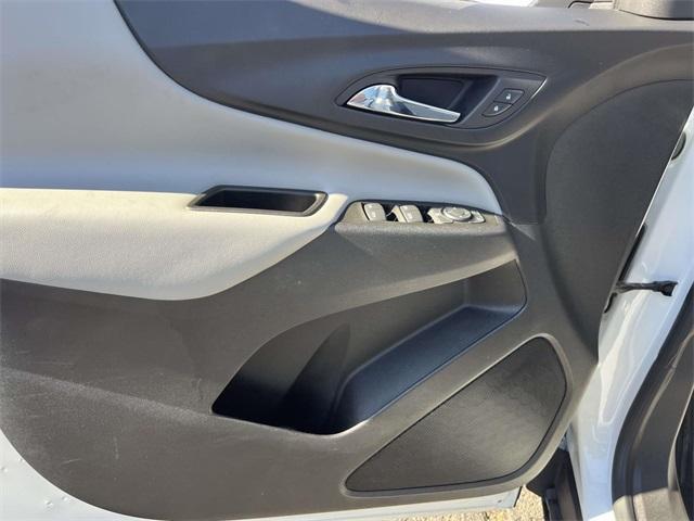 used 2022 Chevrolet Equinox car, priced at $15,950