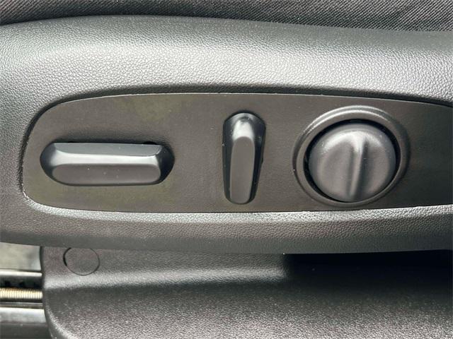 used 2020 Chevrolet Equinox car, priced at $15,950