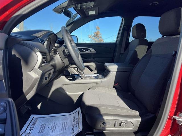 used 2023 Chevrolet Traverse car, priced at $25,455