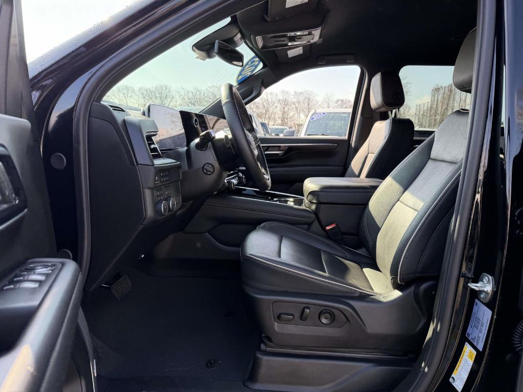 used 2025 Chevrolet Suburban car, priced at $72,895