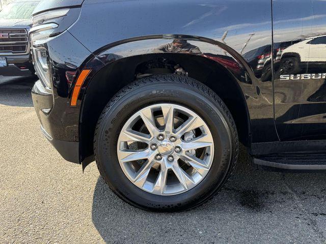 used 2025 Chevrolet Suburban car, priced at $70,900