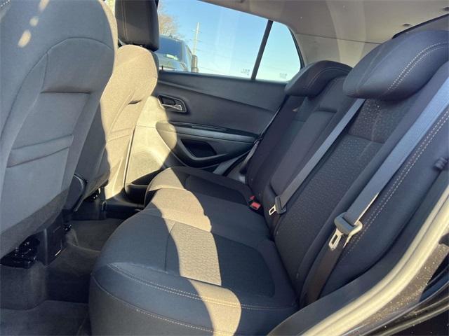 used 2022 Chevrolet Trax car, priced at $13,900