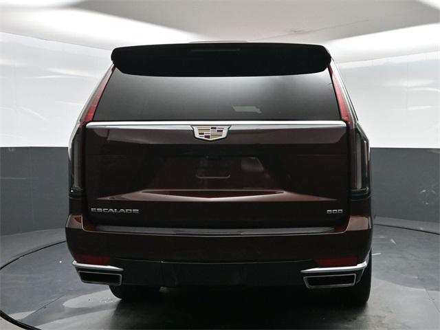 used 2022 Cadillac Escalade ESV car, priced at $61,352