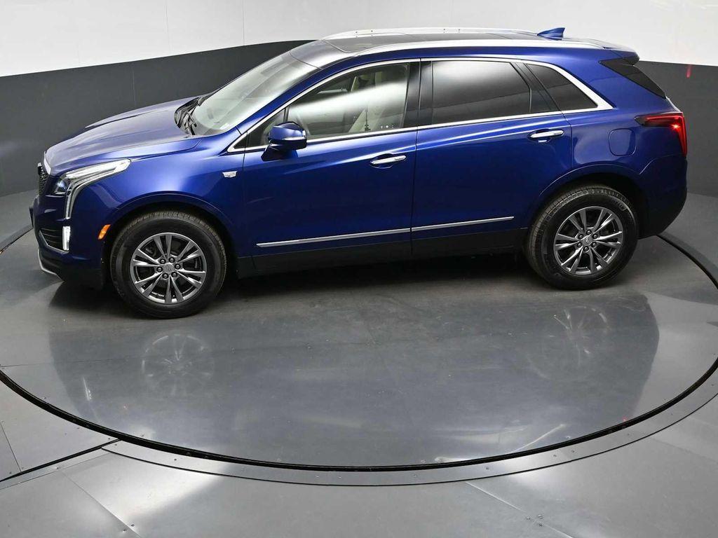 used 2023 Cadillac XT5 car, priced at $30,868