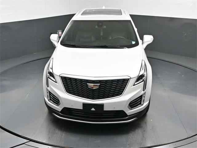 used 2023 Cadillac XT5 car, priced at $32,394