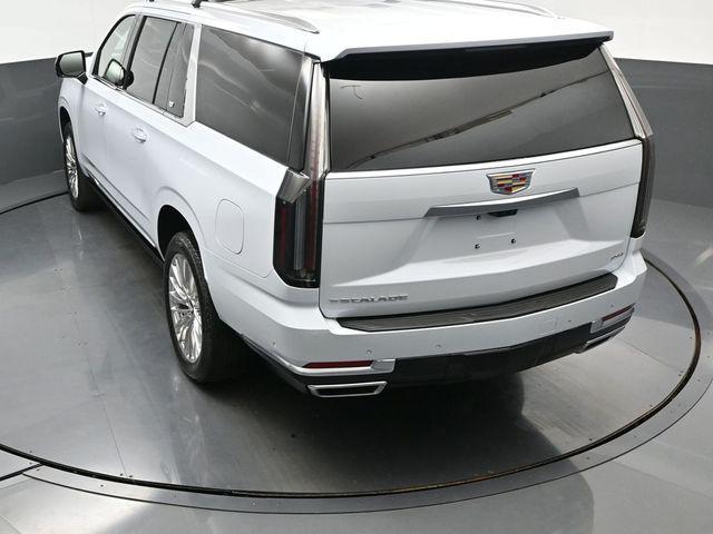 new 2026 Cadillac Escalade ESV car, priced at $114,324