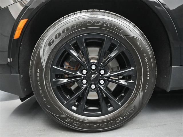 used 2022 Cadillac XT5 car, priced at $29,803