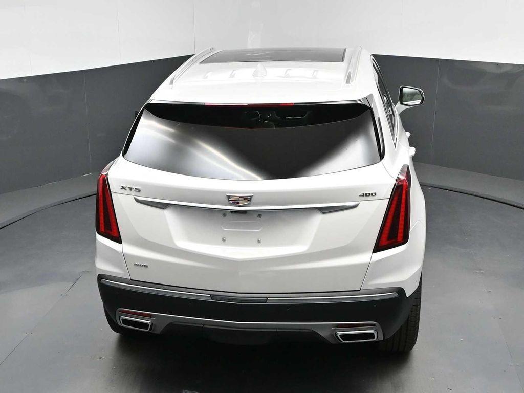 new 2026 Cadillac XT5 car, priced at $62,919