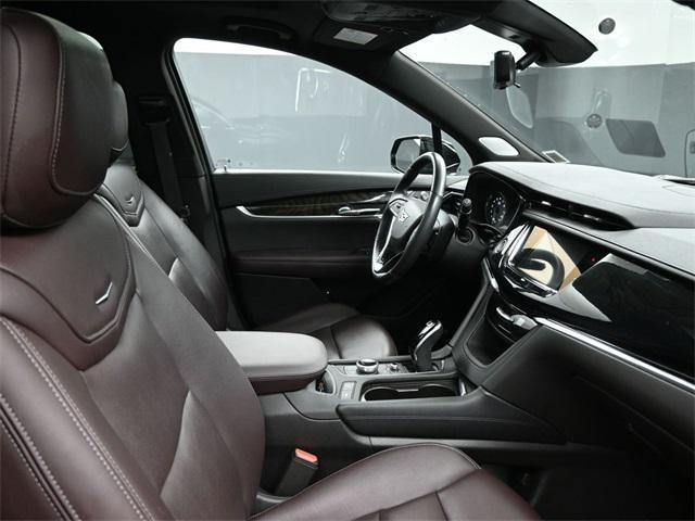 used 2022 Cadillac XT6 car, priced at $36,708